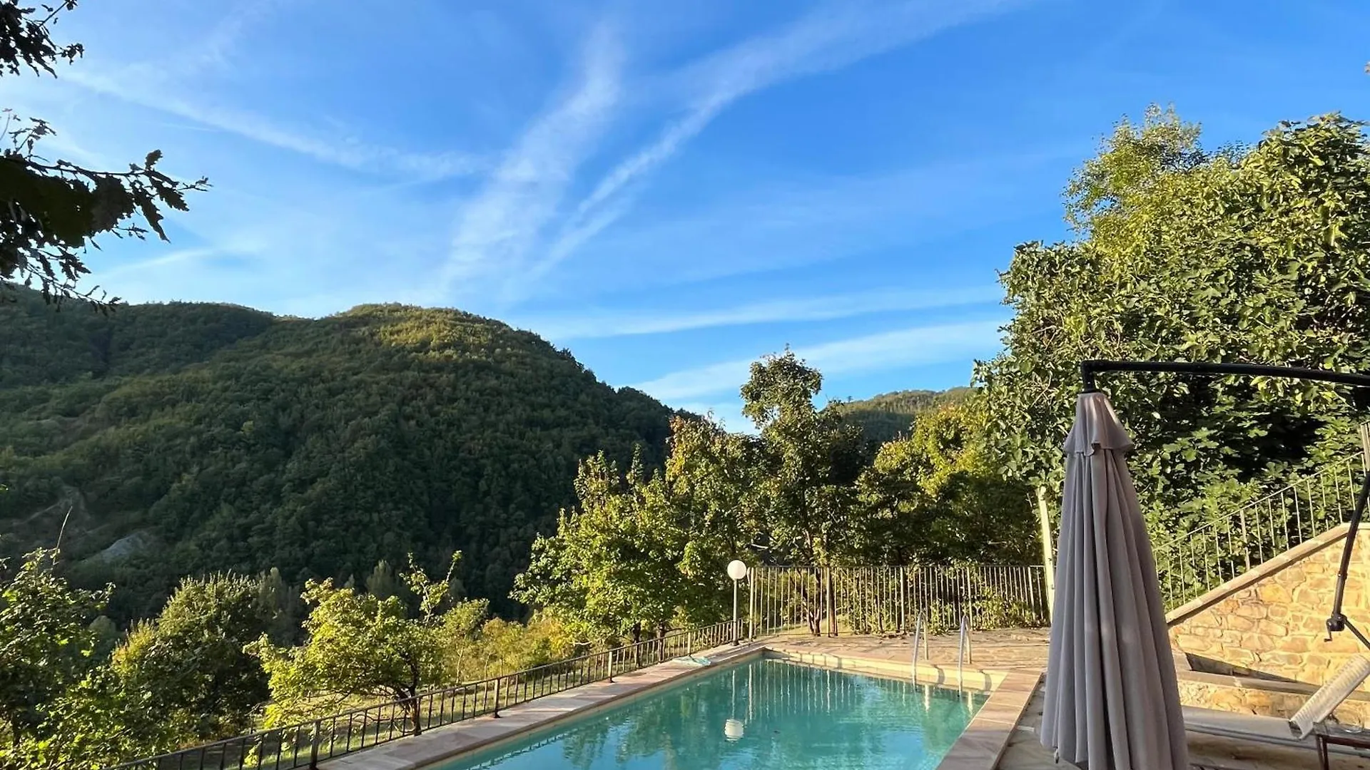 Casa Vigneto - Villa With Pool Toano